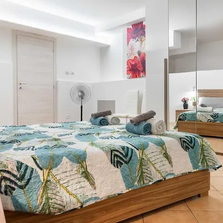 Loft Porta Romana - Cozy & Wi-fi Lejlighed
