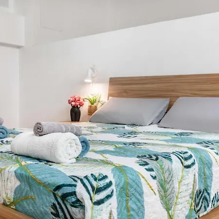 Loft Porta Romana - Cozy & Wi-fi Lejlighed *